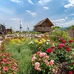 Hotel Glamping Alliance 4*