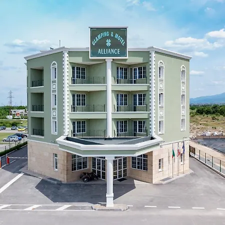 Glamping Alliance 4* Plovdiv