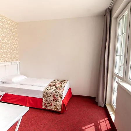 Glamping Alliance Szálloda 4*