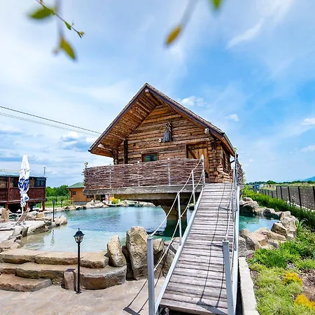 Glamping Alliance بلوفديف